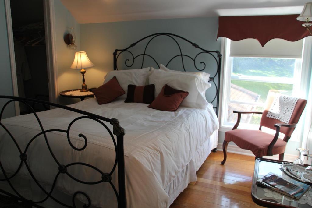 Tulips And Thistle B&B Τρούρο Δωμάτιο φωτογραφία